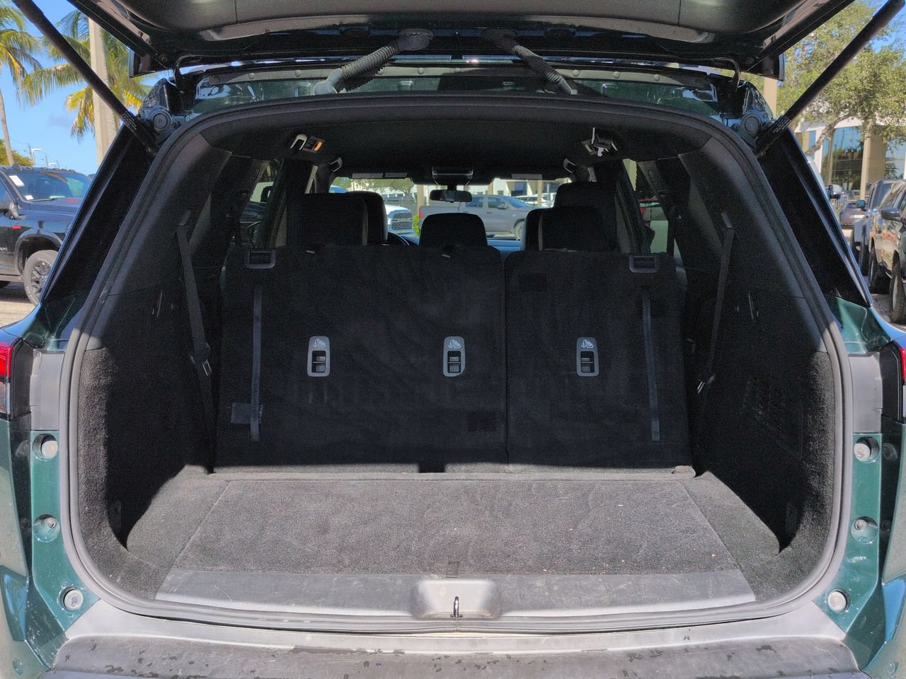 Used 2024 Nissan Pathfinder Rock Creek AWD/4WD image 13