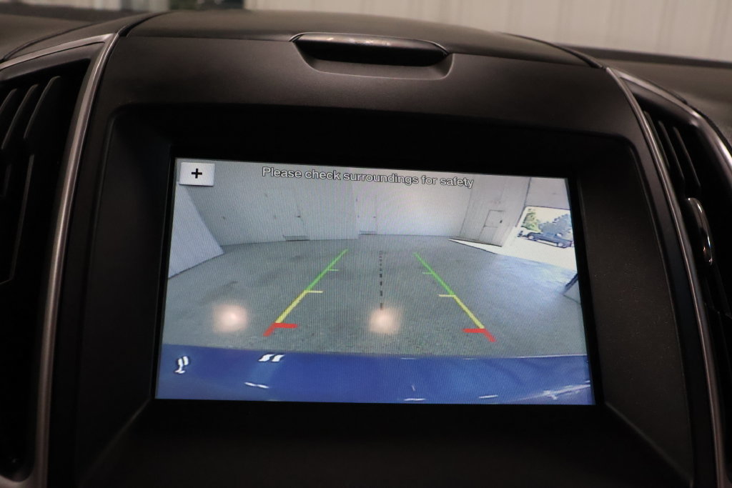 Used 2018 Ford Edge SEL w/ Equipment Group 201A FWD image 10