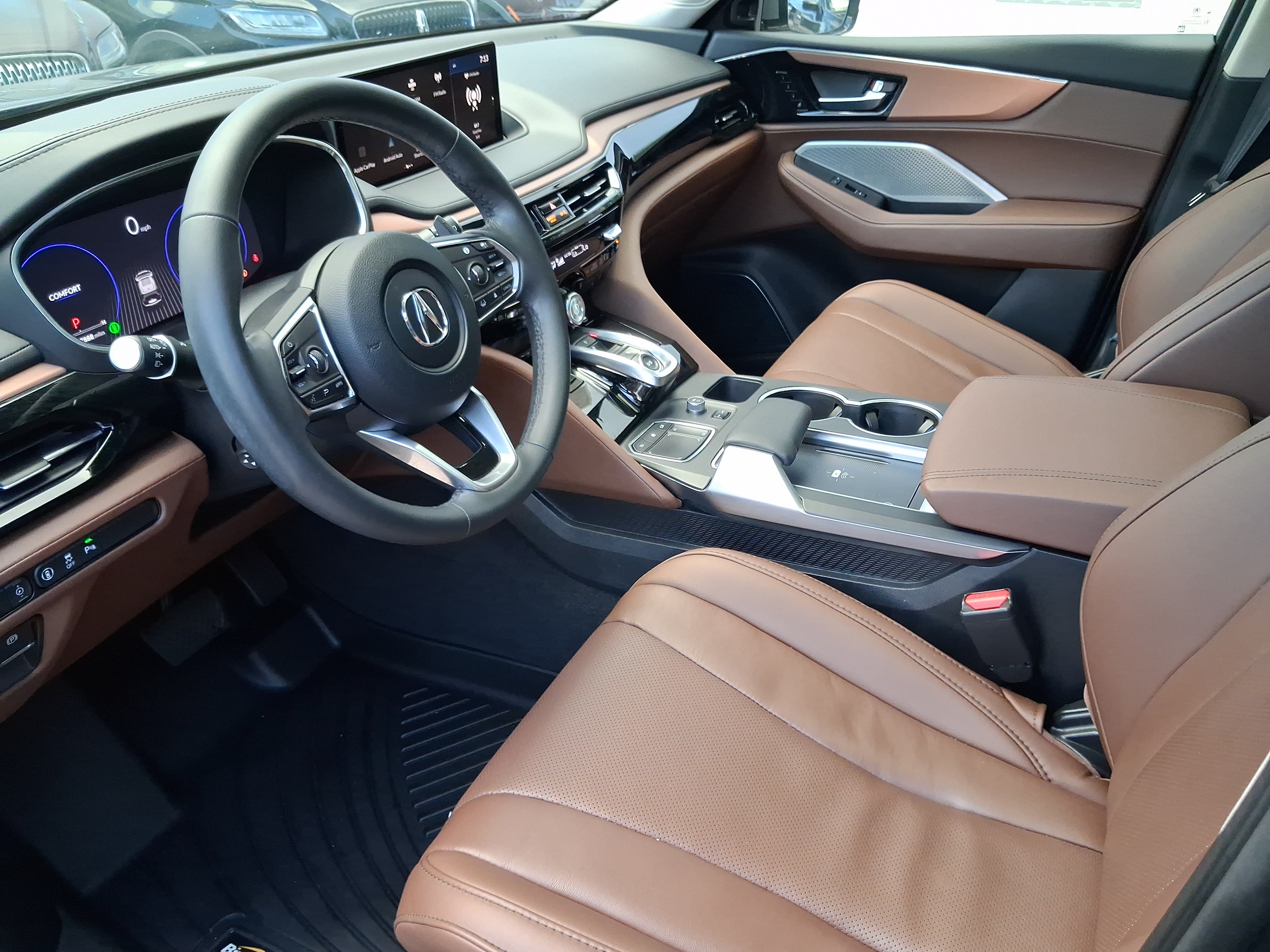 Used 2024 Acura MDX w/ Technology Package FWD image 11