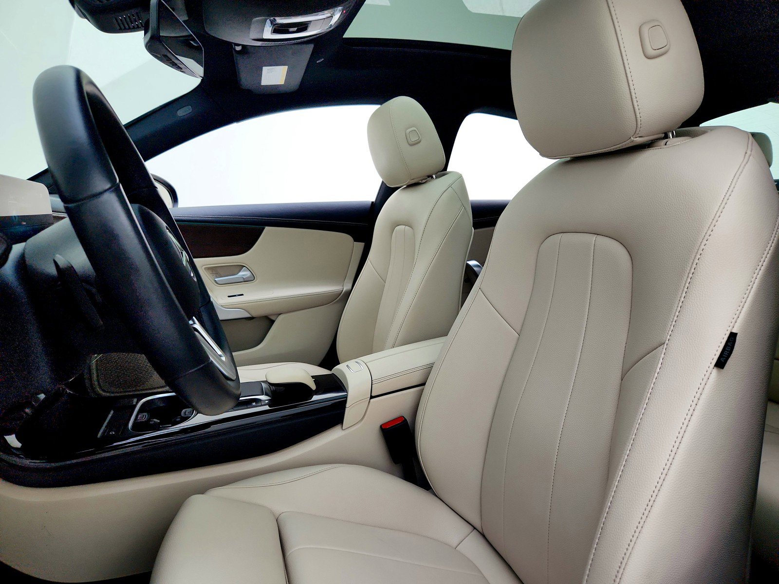 Certified 2022 Mercedes-Benz CLA 250 image 11