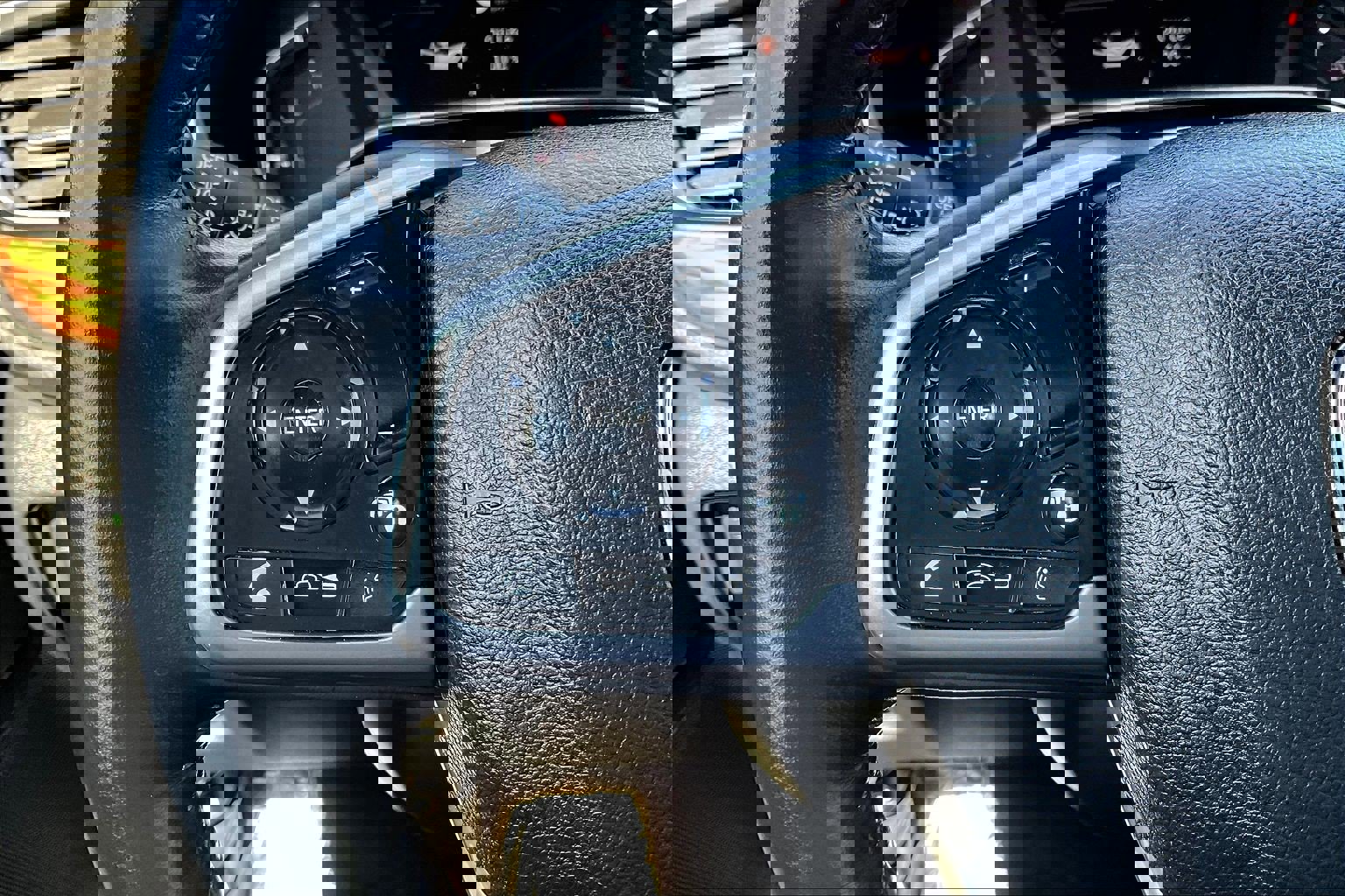 Used 2020 Honda CR-V Touring image 17