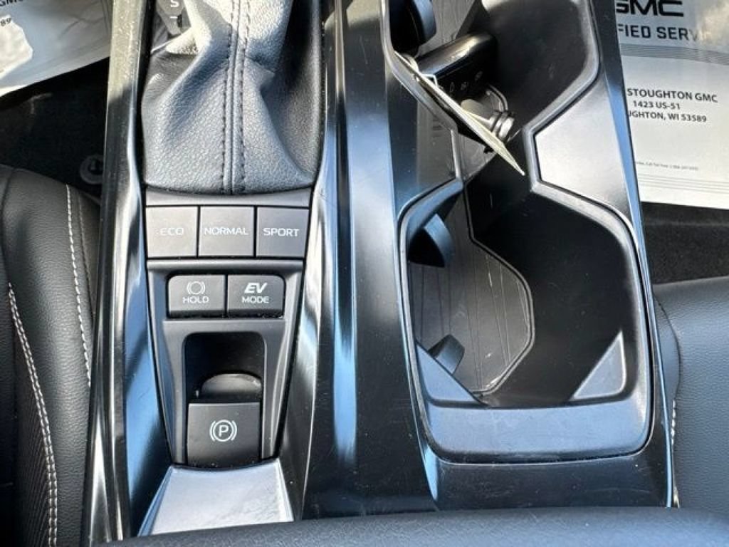 Used 2025 Toyota Camry SE FWD image 34
