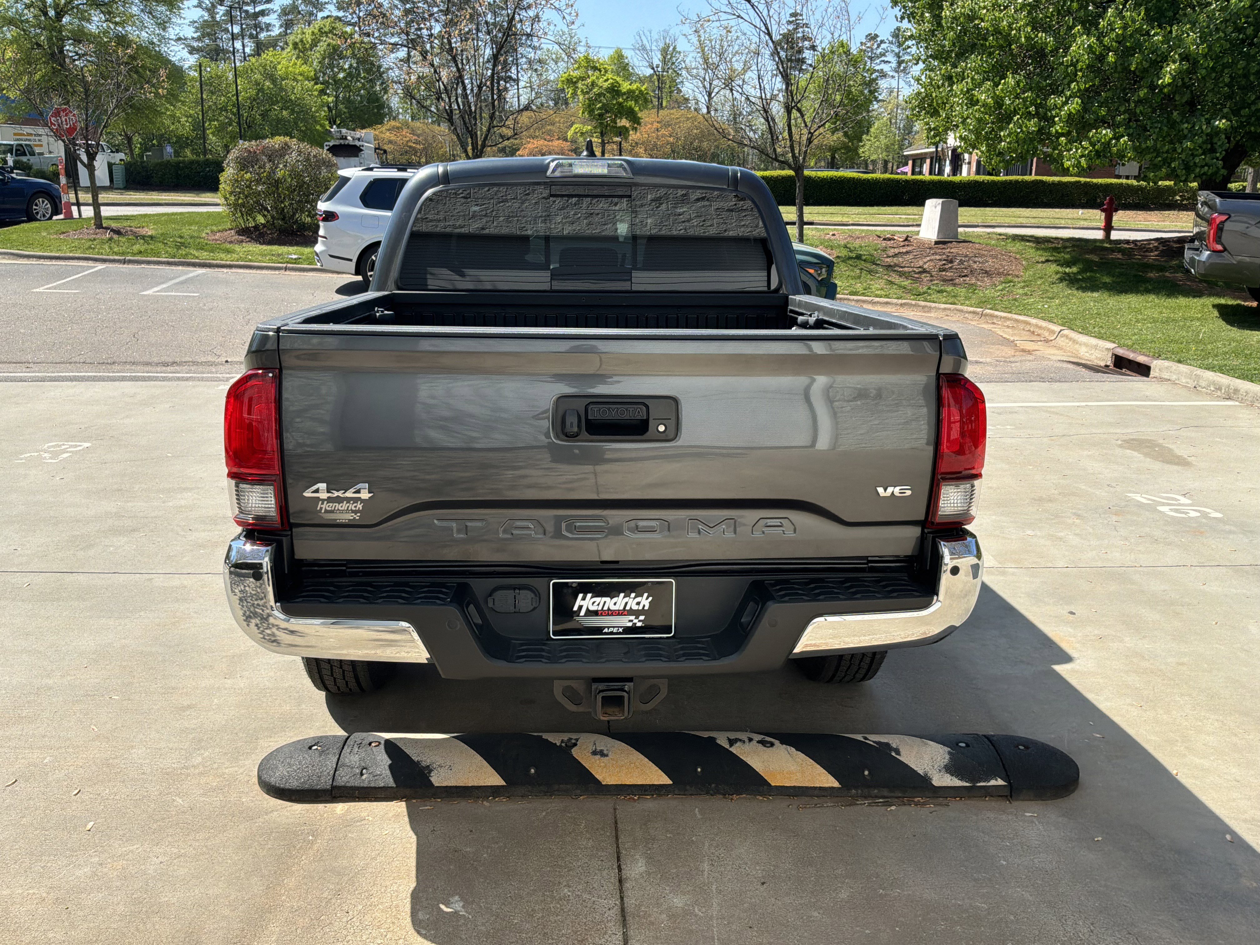 Used 2023 Toyota Tacoma SR5 image 8