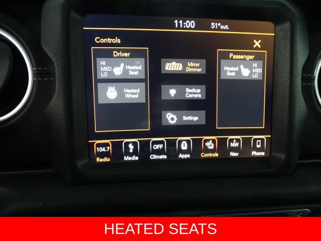 Used 2018 Jeep Wrangler Unlimited Sahara w/ Dual Top Group AWD/4WD image 13