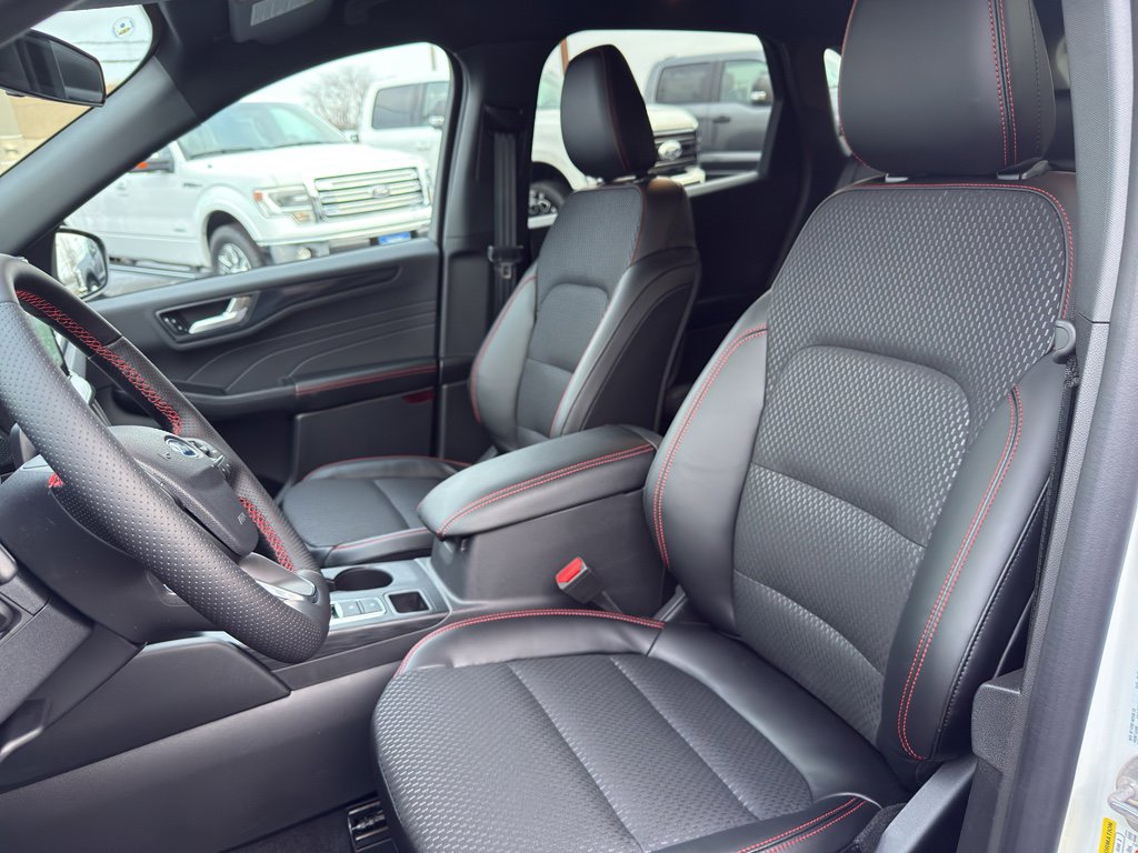 New 2026 Ford Escape ST-Line w/ Tech Pack #1 image 11