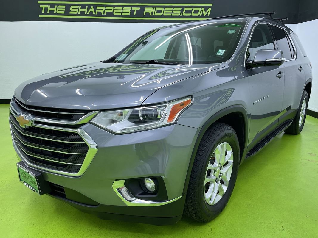 Used 2019 Chevrolet Traverse LT w/ LPO, 'HIT The Road' Package image 5
