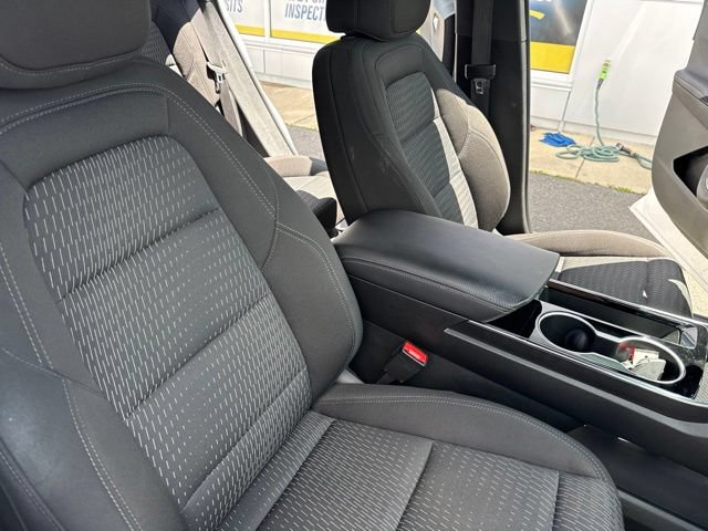 Used 2025 Chevrolet Equinox LT AWD/4WD image 26