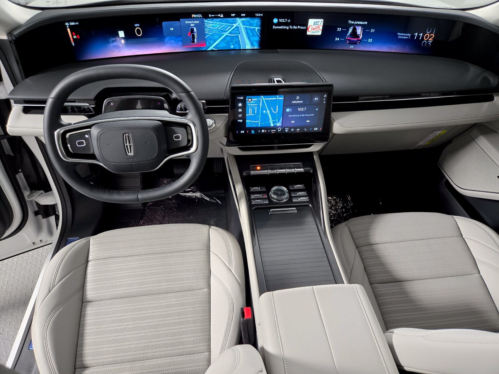 New 2026 Lincoln Nautilus Reserve w/ Jet Appearance Package AWD/4WD image 15
