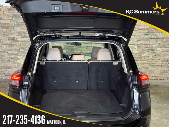 Certified 2025 Nissan Rogue SV image 7