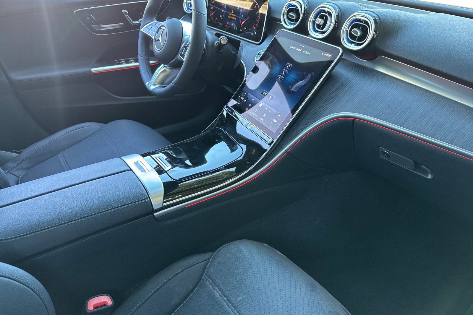 New 2025 Mercedes-Benz C 300 Sedan image 45