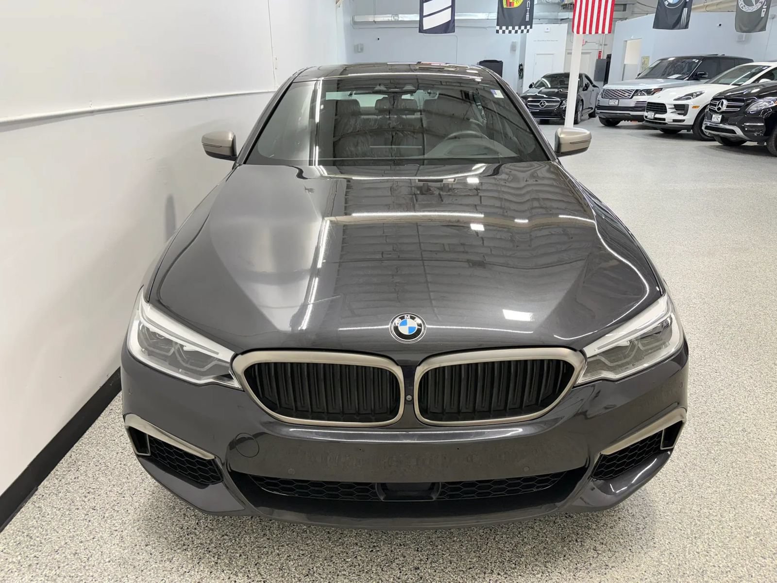 Used 2018 BMW M550i xDrive w/ Driving Assistance Package AWD/4WD image 11