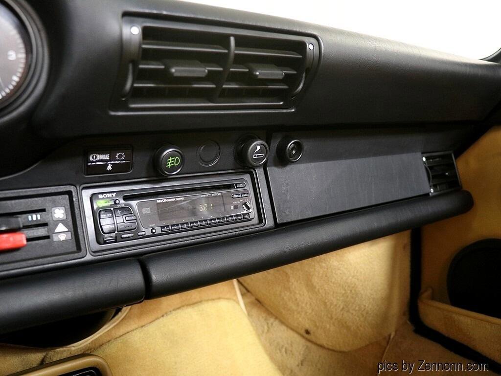 Used 1988 Porsche 911 Carrera image 26