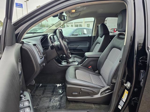 Used 2016 Chevrolet Colorado Z71 w/ Z71 Midnight Edition RWD image 18