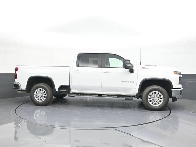 Used 2024 Chevrolet Silverado 2500 LT AWD/4WD image 18