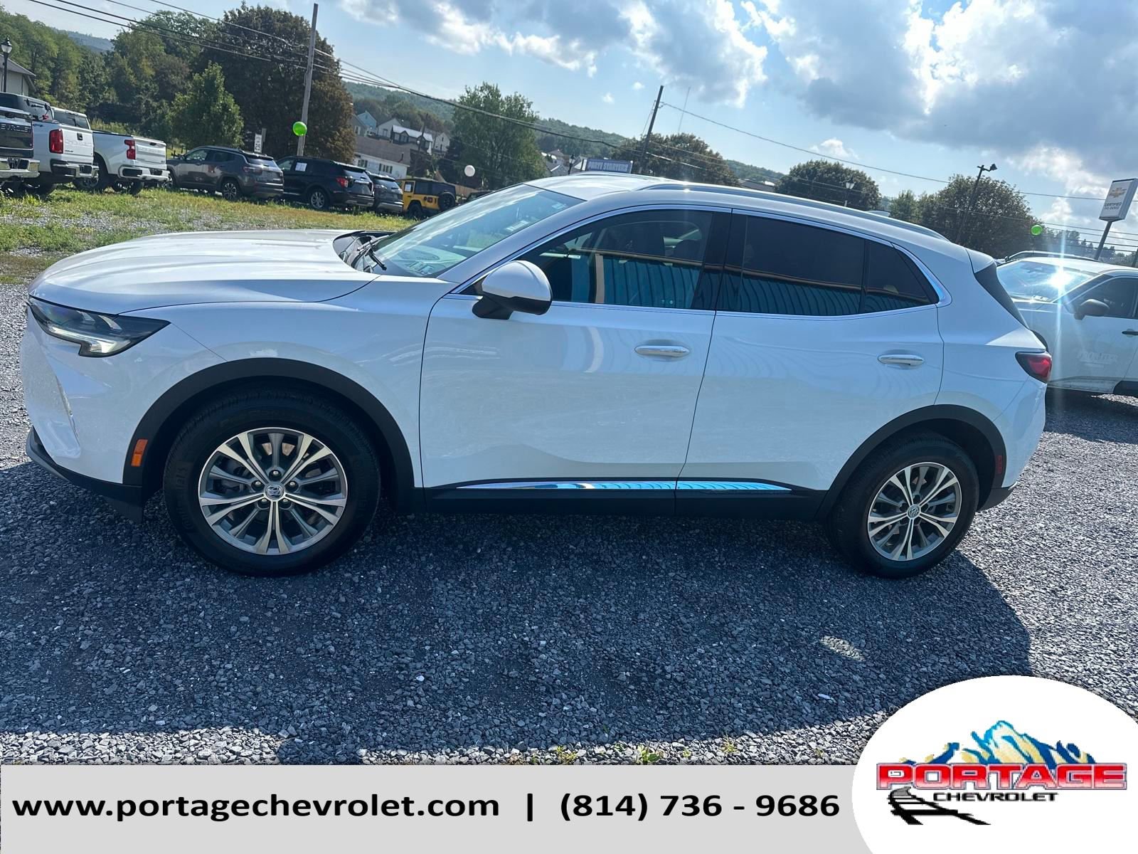 Used 2022 Buick Envision Preferred image 2