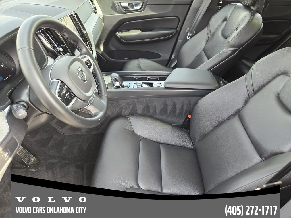 Certified 2025 Volvo XC60 B5 Plus AWD/4WD image 12