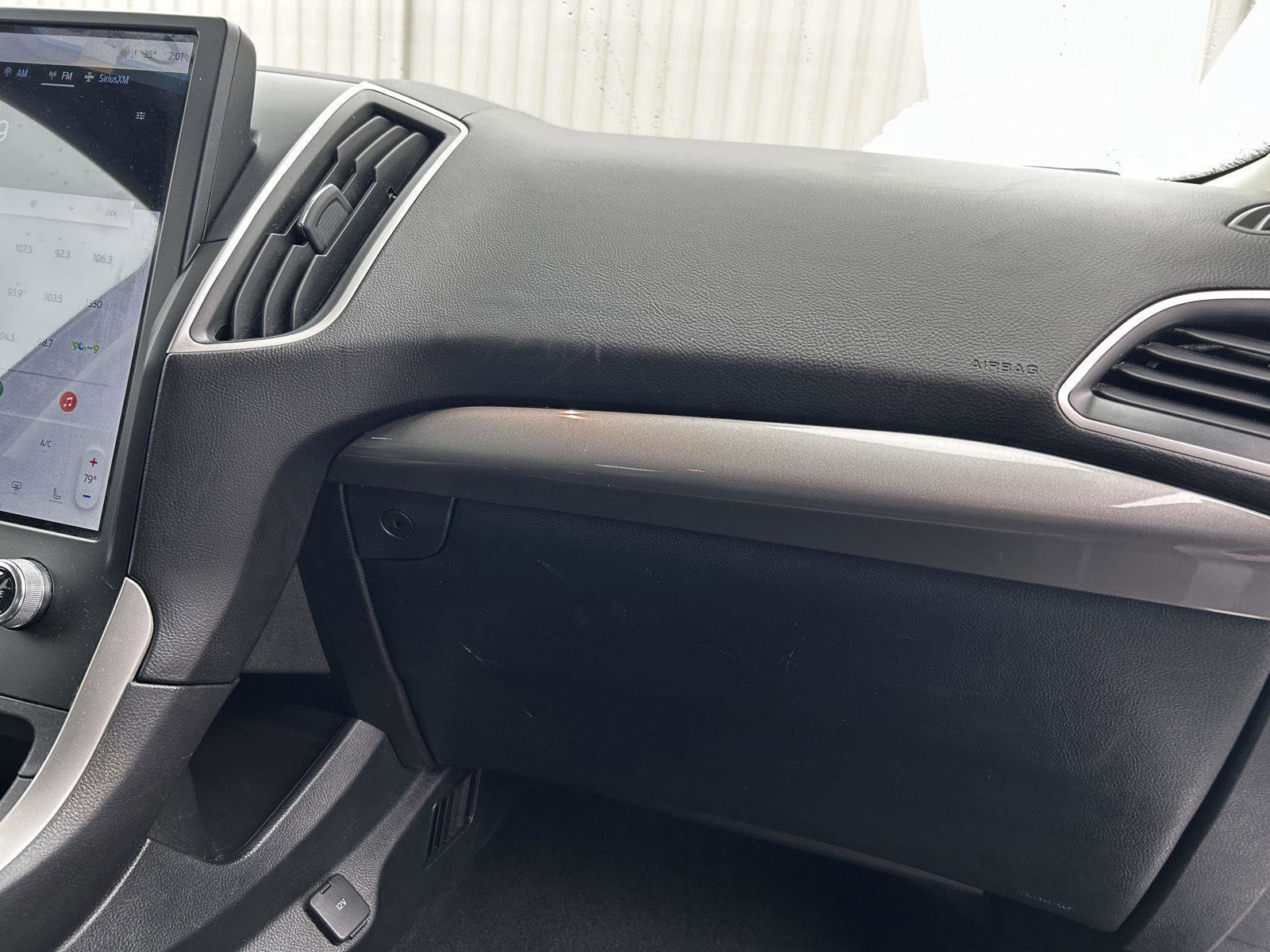 Used 2024 Ford Edge SEL image 21