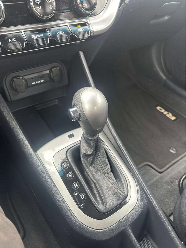 Used 2013 Kia Rio LX w/ PWR Pkg image 21