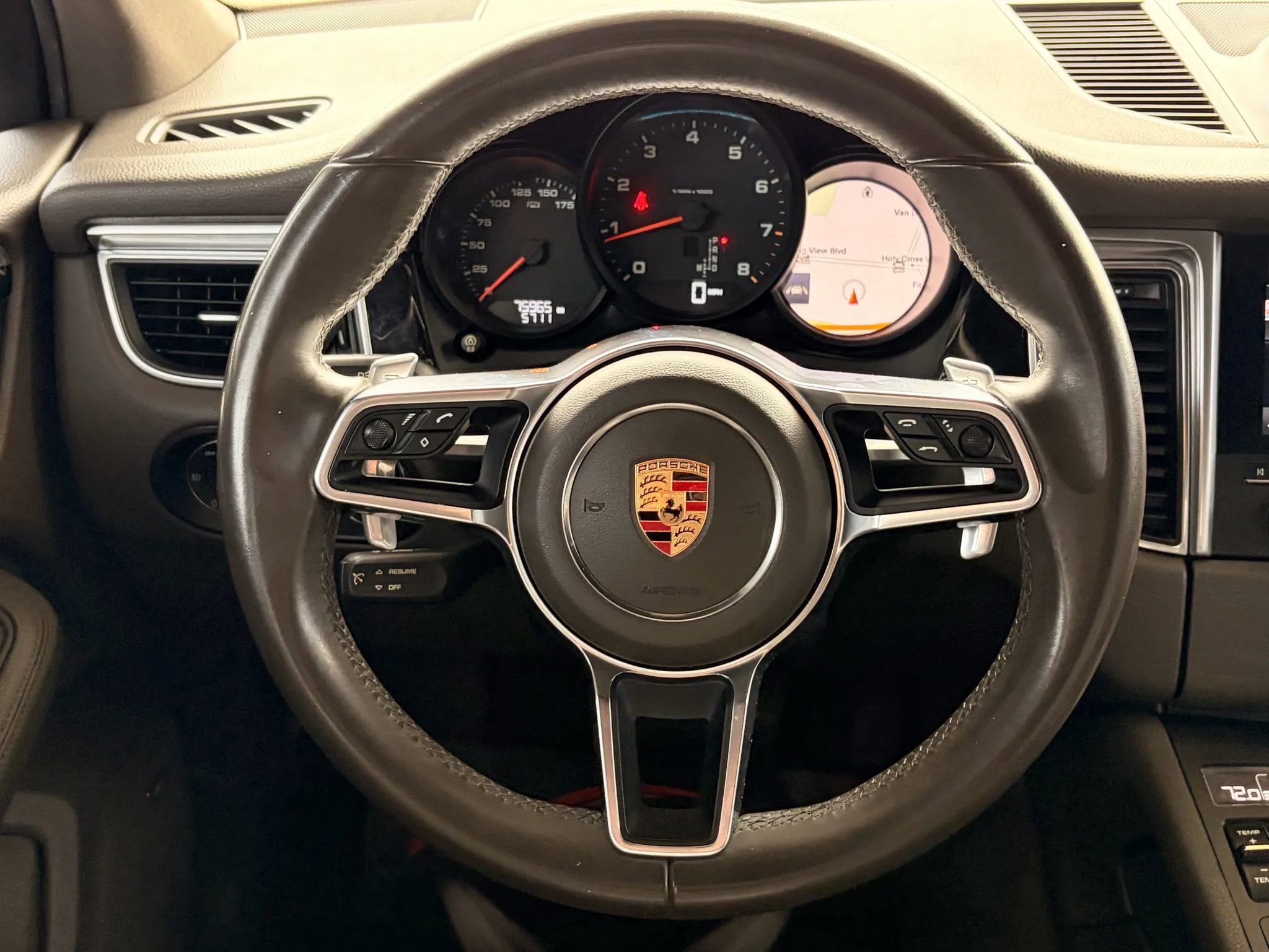 Used 2017 Porsche Macan image 81