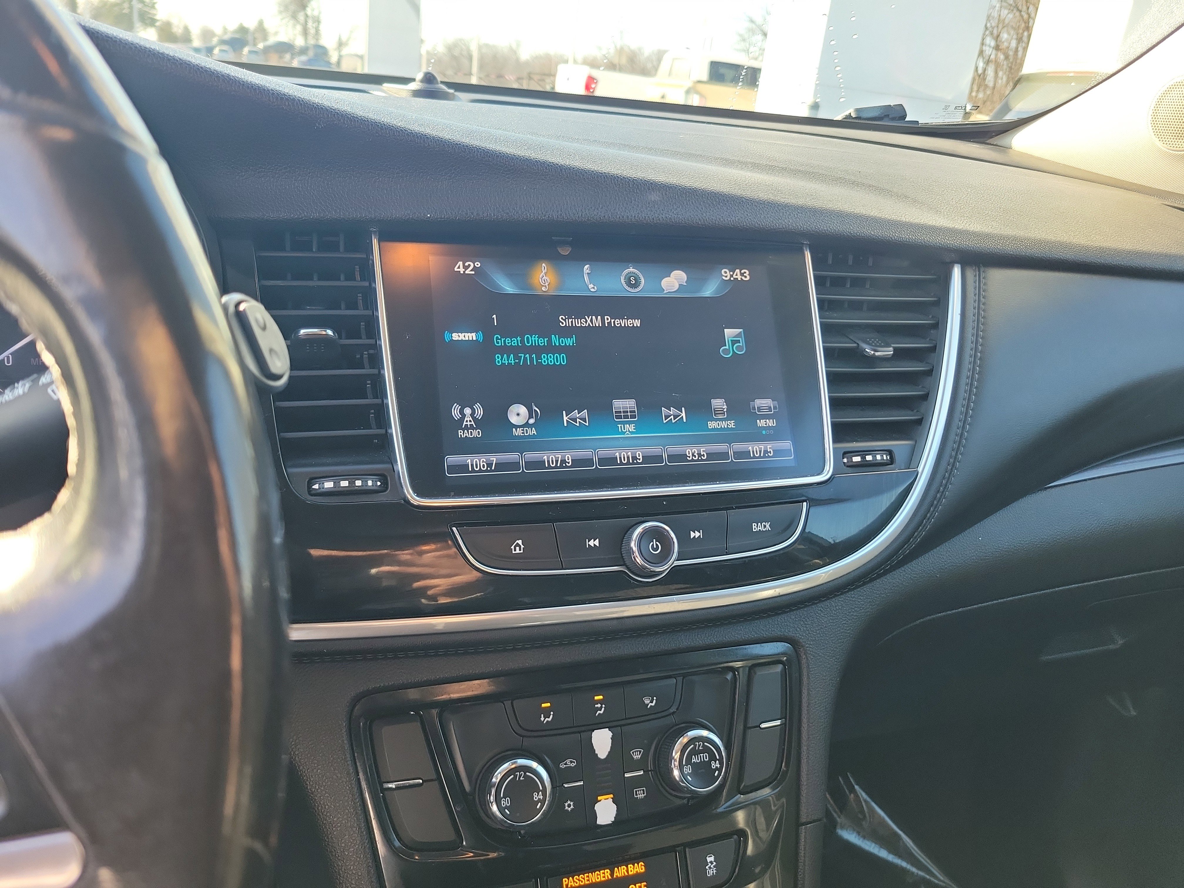 Used 2018 Buick Encore Preferred image 13