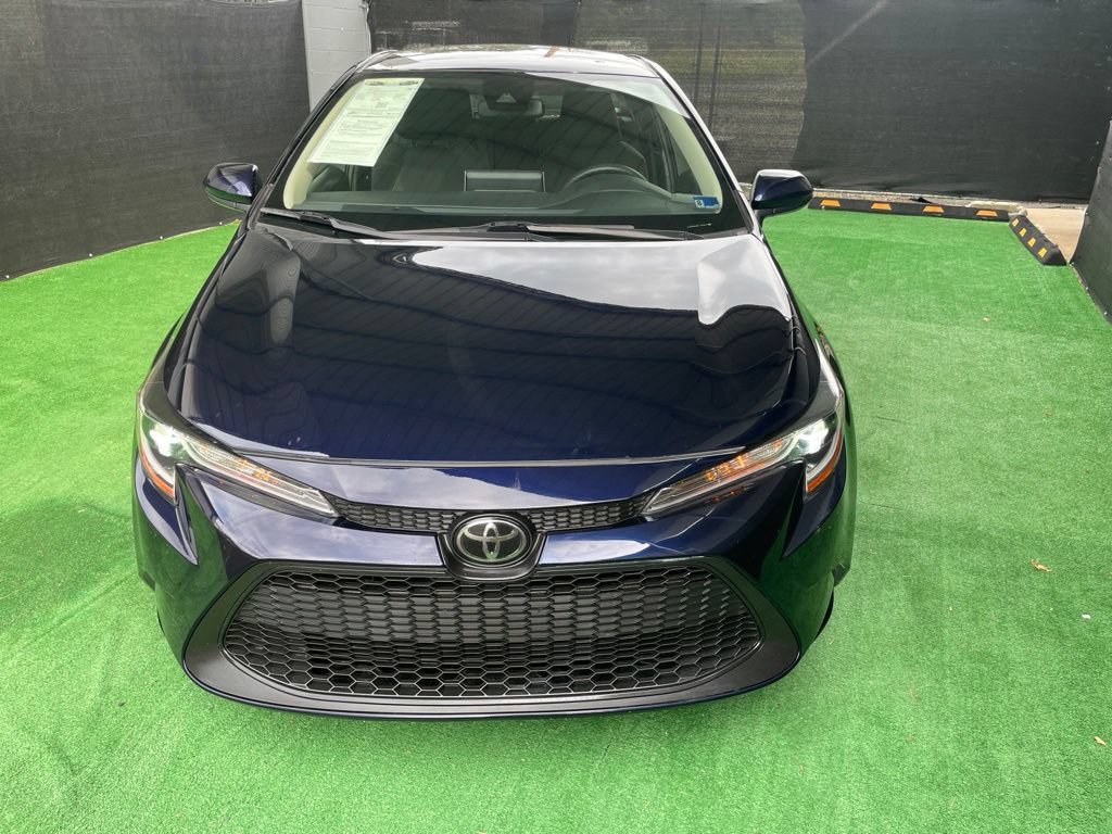 Used 2020 Toyota Corolla LE FWD image 11