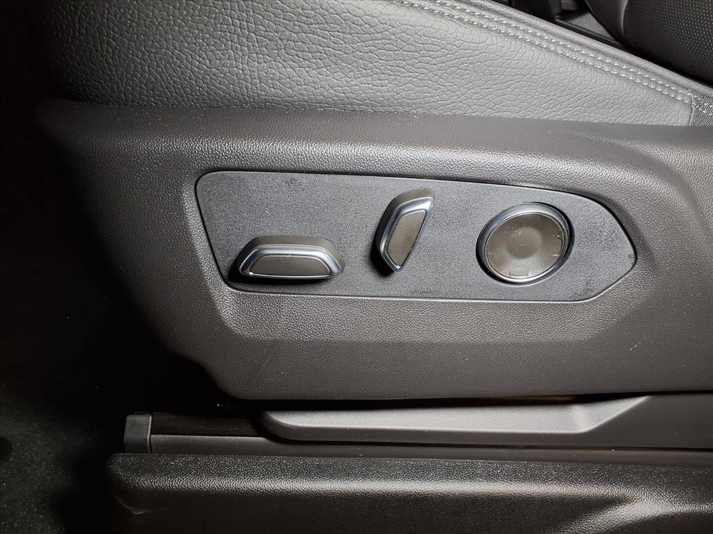 New 2026 GMC Yukon Denali image 16