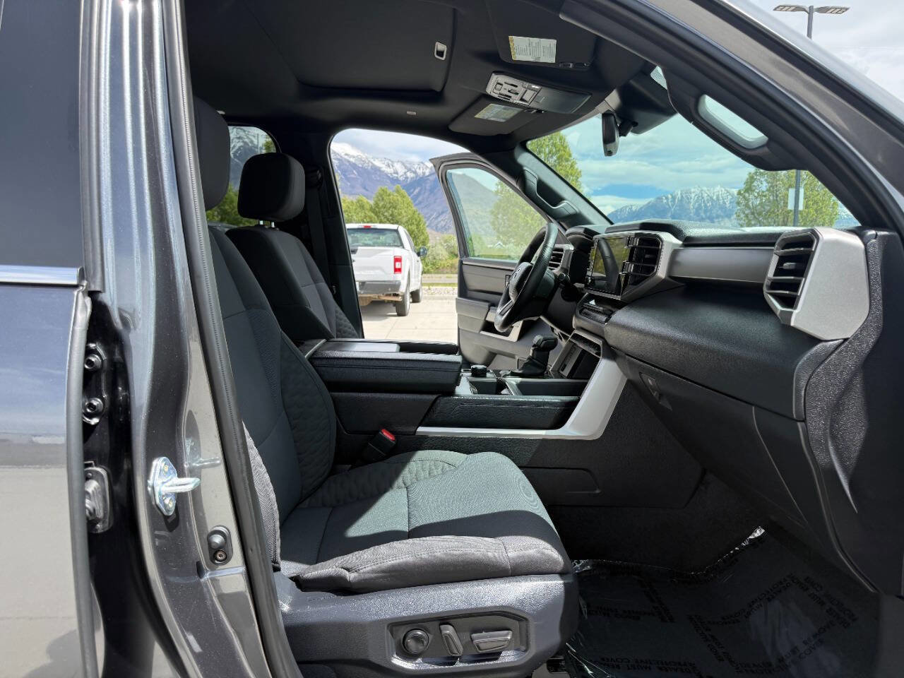 Used 2026 Toyota Sequoia SR5 w/ TRD Off-Road Package AWD/4WD image 25