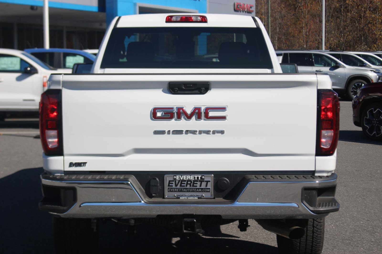 New 2025 GMC Sierra 3500 Pro w/ Convenience Package image 6