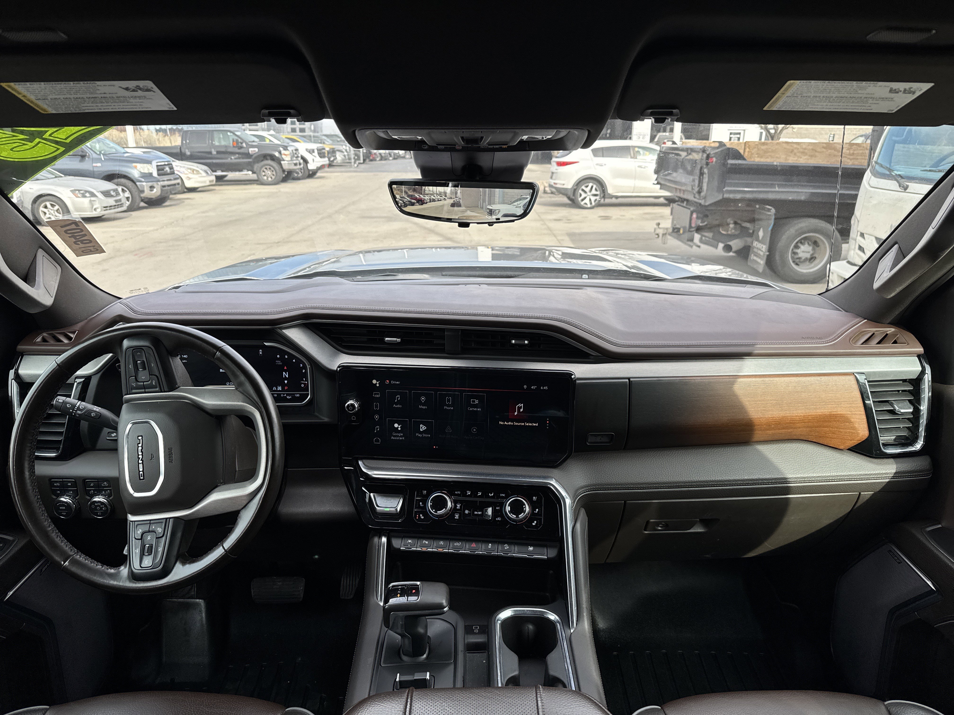 Used 2023 GMC Sierra 1500 Denali w/ Technology Package image 24