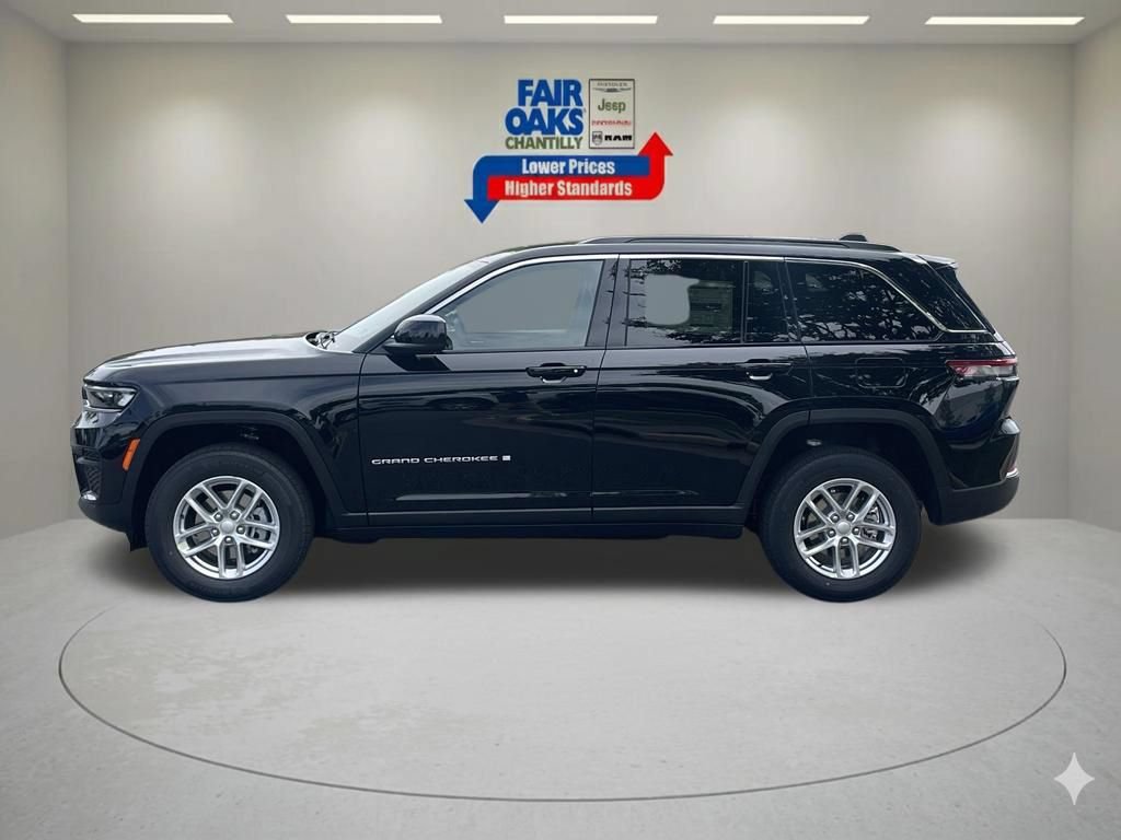 New 2026 Jeep Grand Cherokee Laredo X AWD/4WD image 8