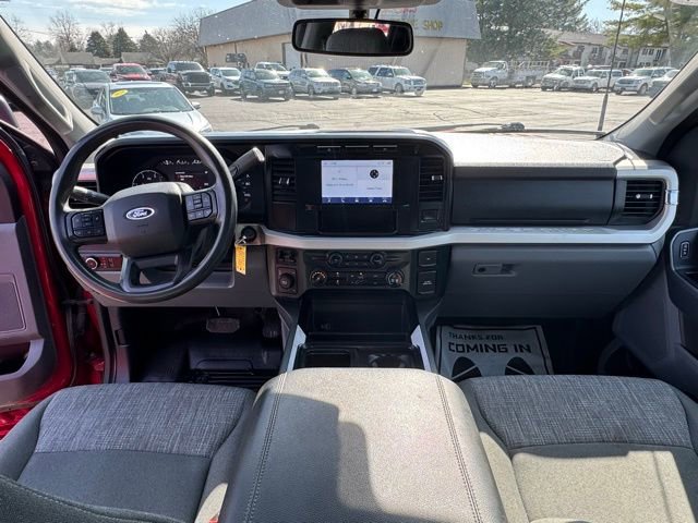 Used 2023 Ford F350 XLT image 2