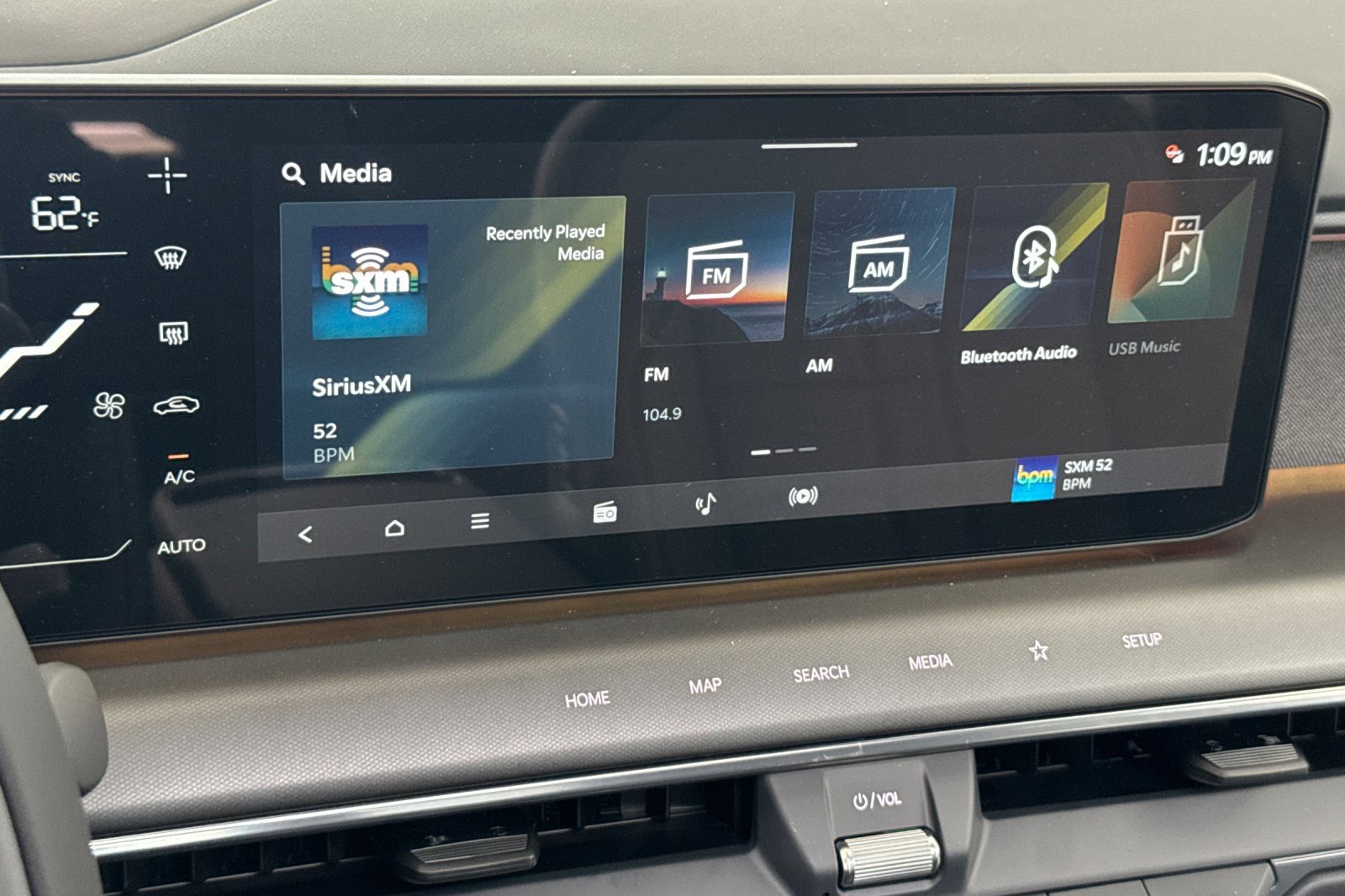 New 2026 Kia EV9 Land w/ Nightfall Edition Package image 15