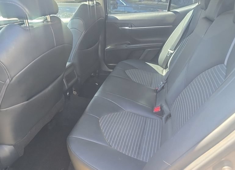 Used 2024 Toyota Camry SE FWD image 7