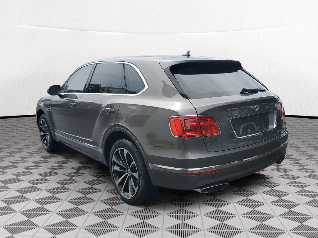 Used 2018 Bentley Bentayga AWD/4WD image 4