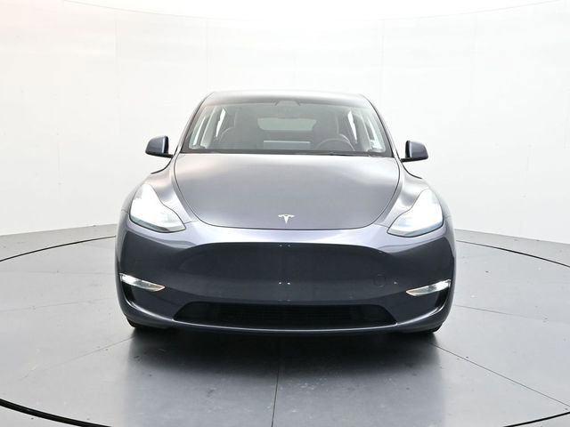 Used 2021 Tesla Model Y Long Range video 2