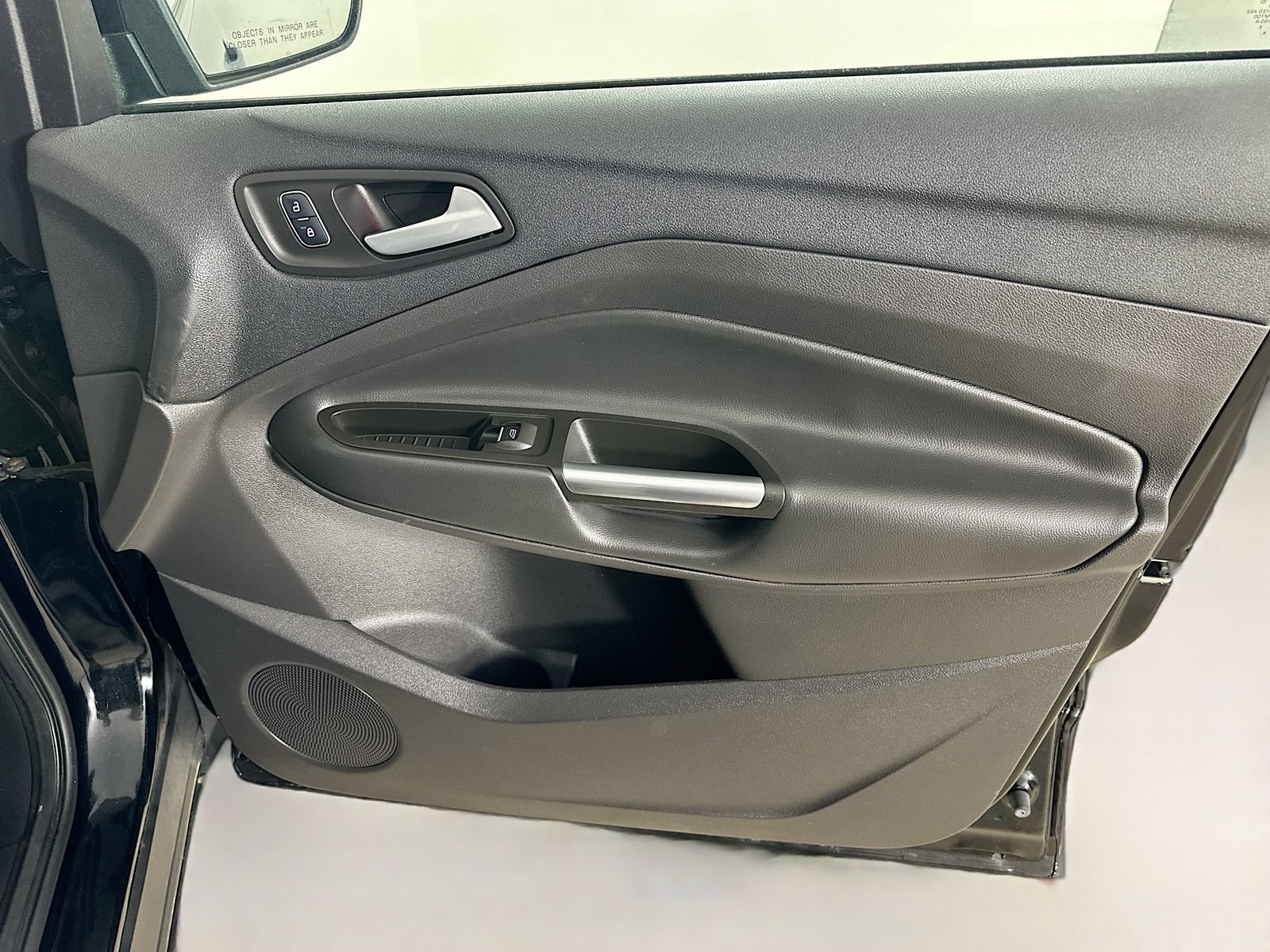 Used 2017 Ford Escape Titanium AWD/4WD image 44