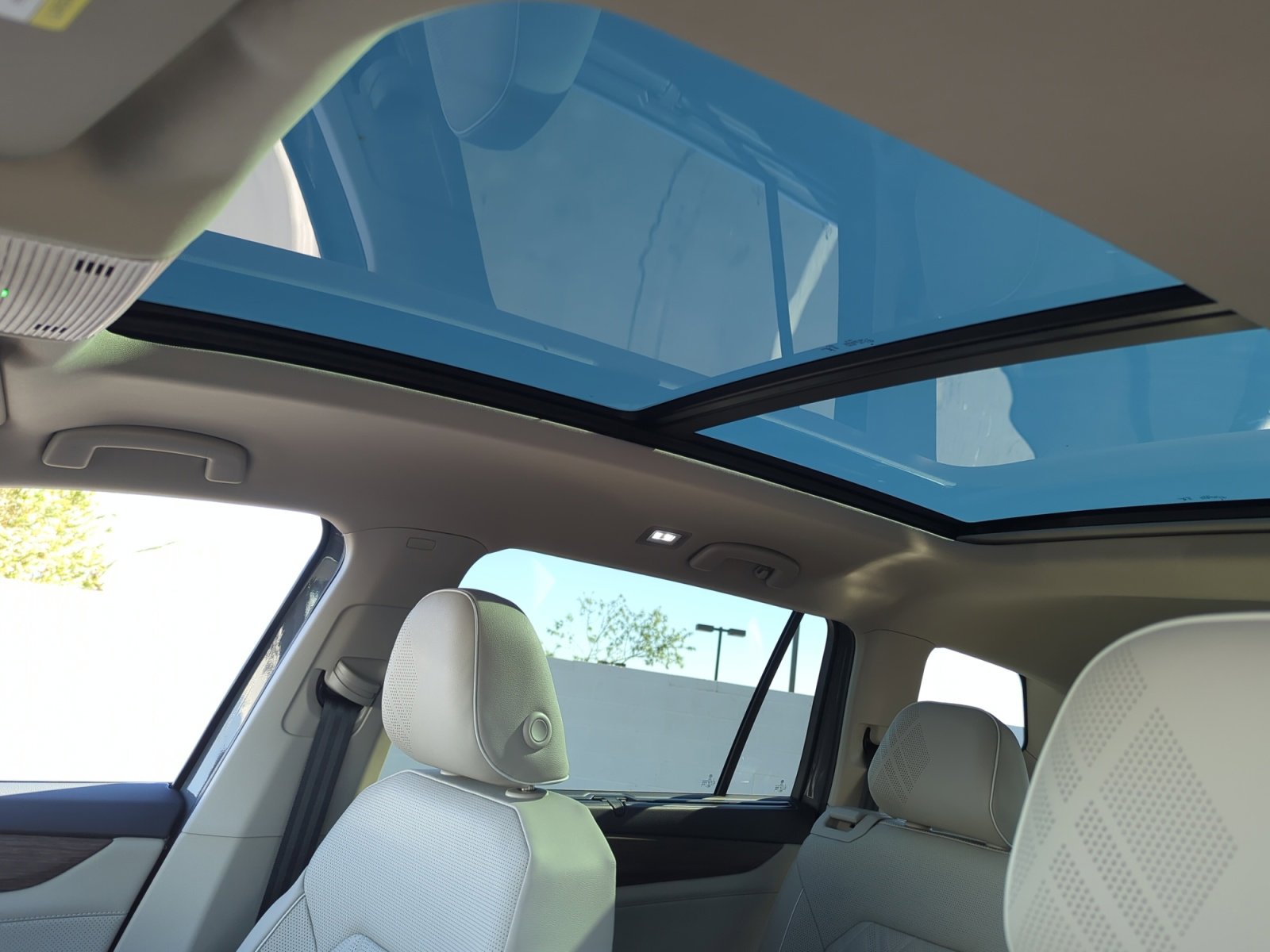 New 2026 Volkswagen Atlas SEL Premium R-Line image 32