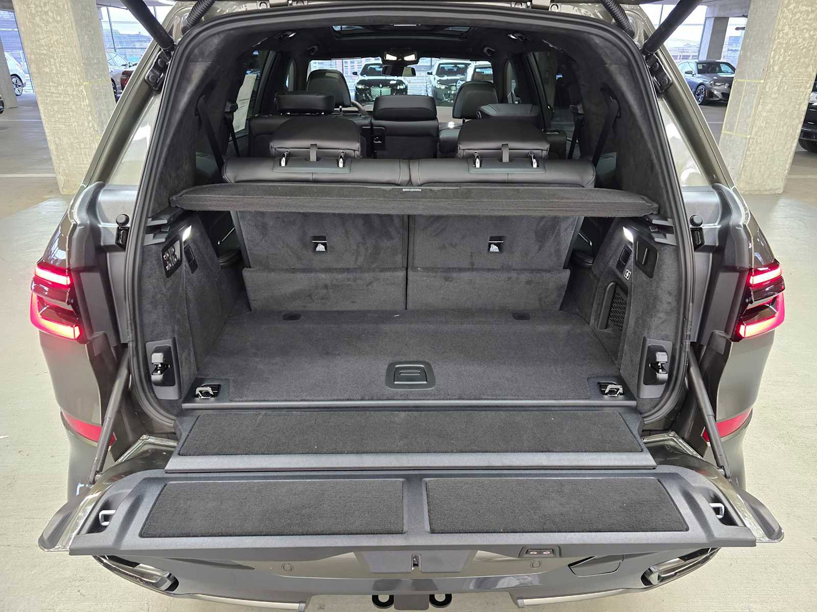 New 2026 BMW X7 xDrive40i w/ M Sport Package image 33