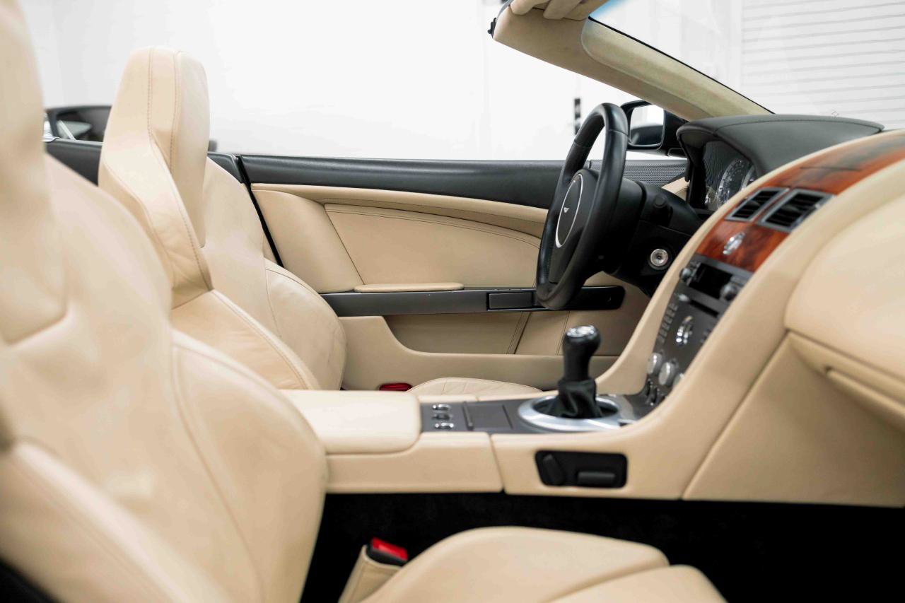 Used 2006 Aston Martin DB9 Volante RWD image 84
