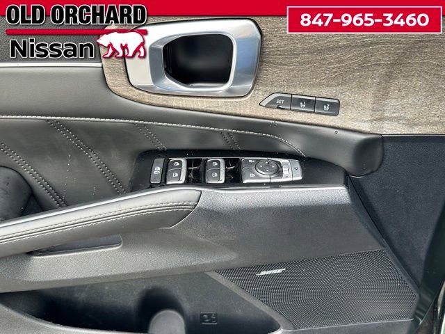 Used 2023 Kia Sorento SX Prestige image 9