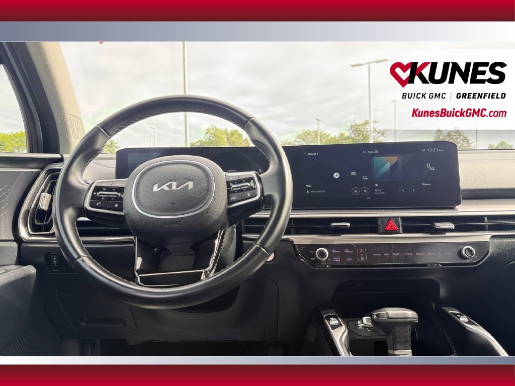 Used 2024 Kia Sorento S FWD image 33