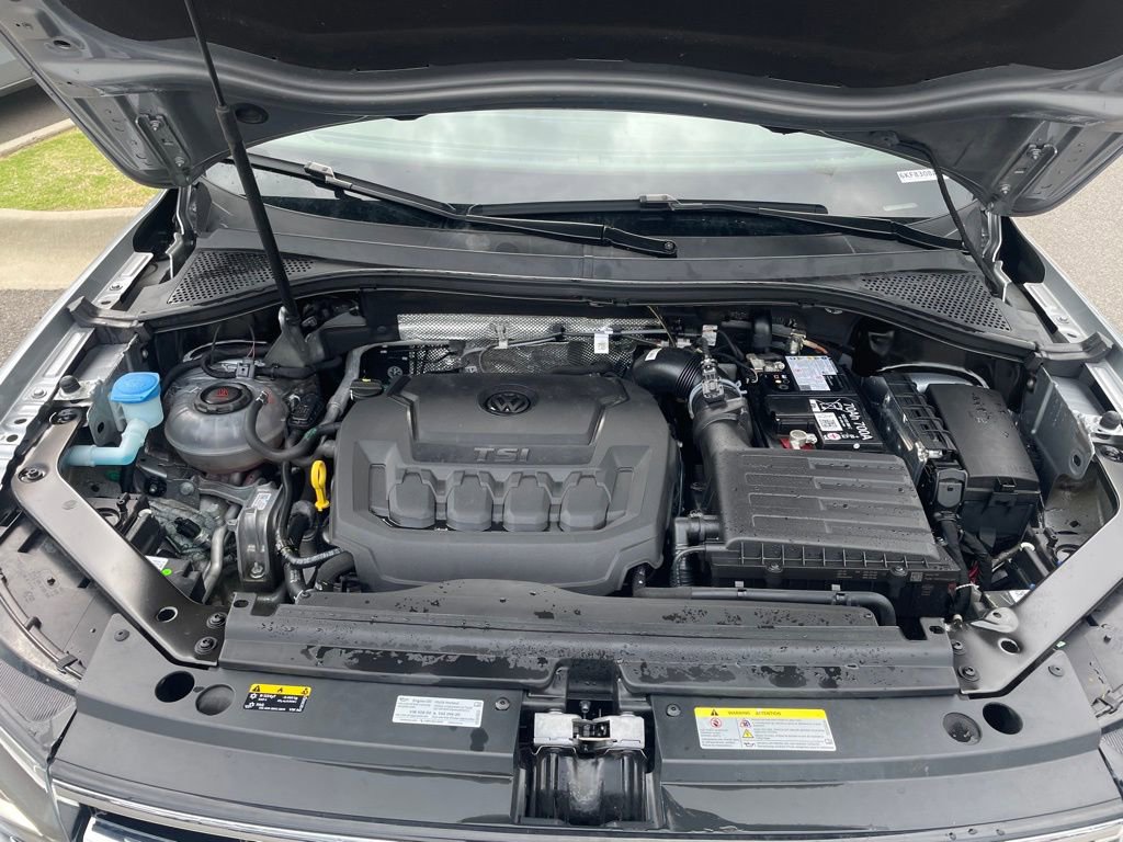 Used 2024 Volkswagen Tiguan SE w/ MDO Package, Two-Row AWD/4WD image 30