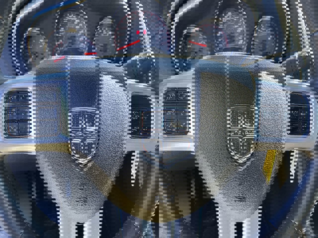 Used 2013 Dodge Avenger SXT w/ Sun/Sound Group image 17