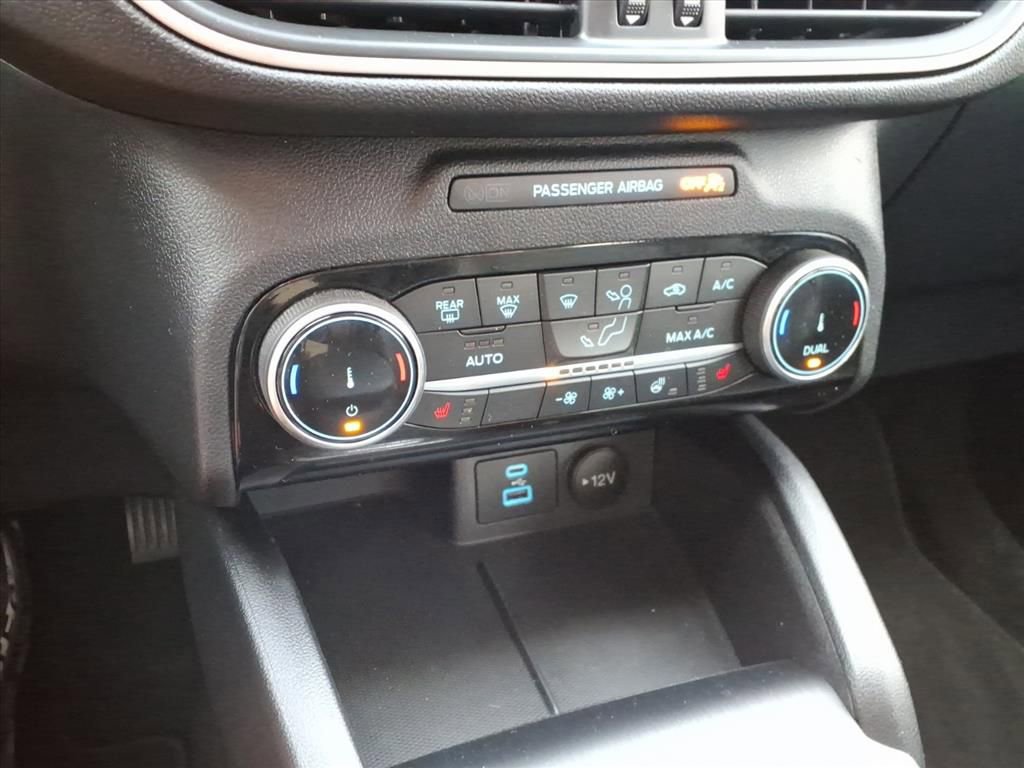 Used 2022 Ford Escape SEL image 25