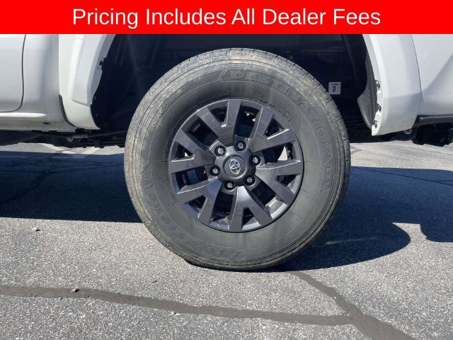 Used 2023 Toyota Tacoma SR5 RWD image 9