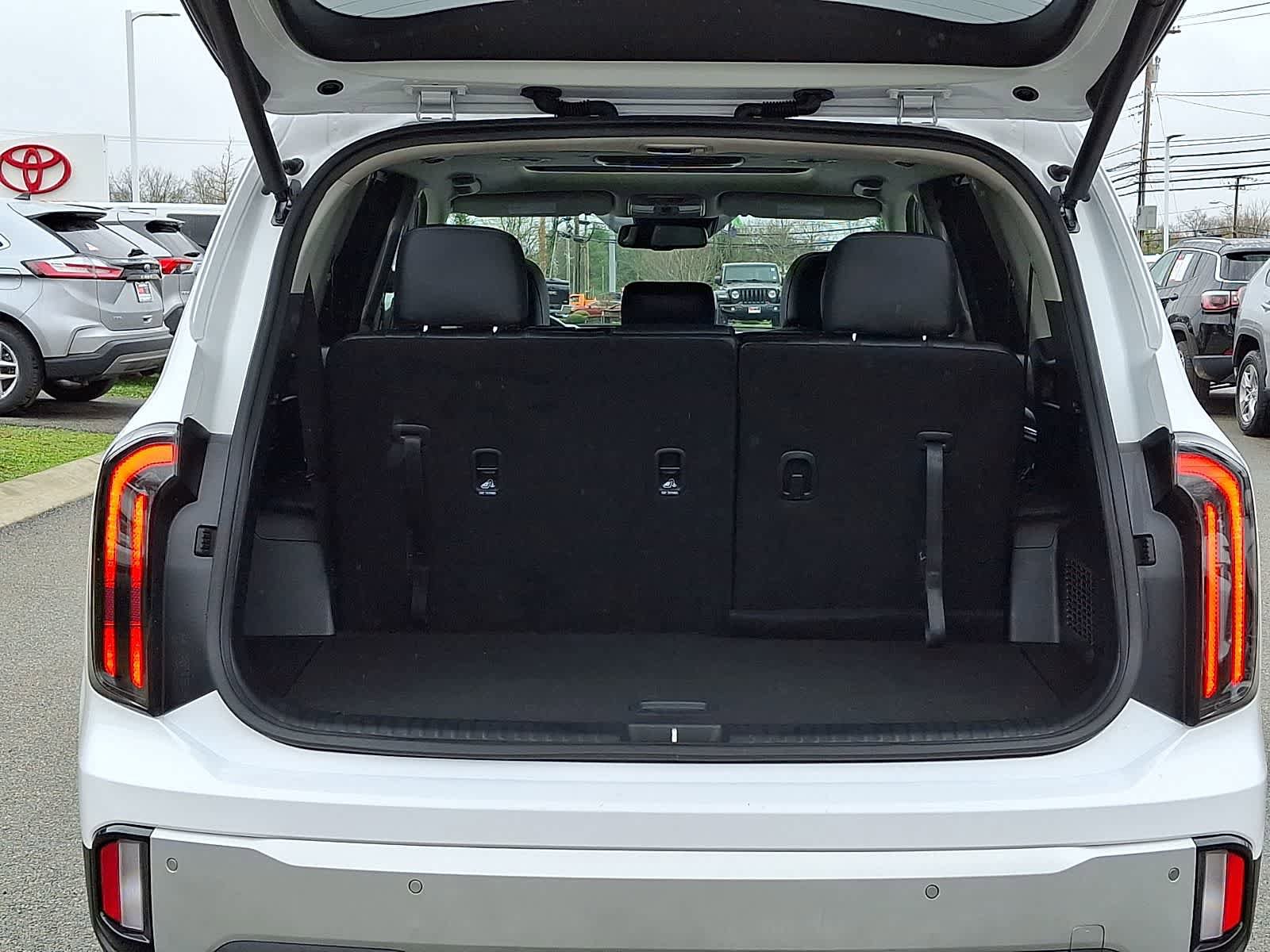 Used 2024 Kia Telluride EX AWD/4WD image 31