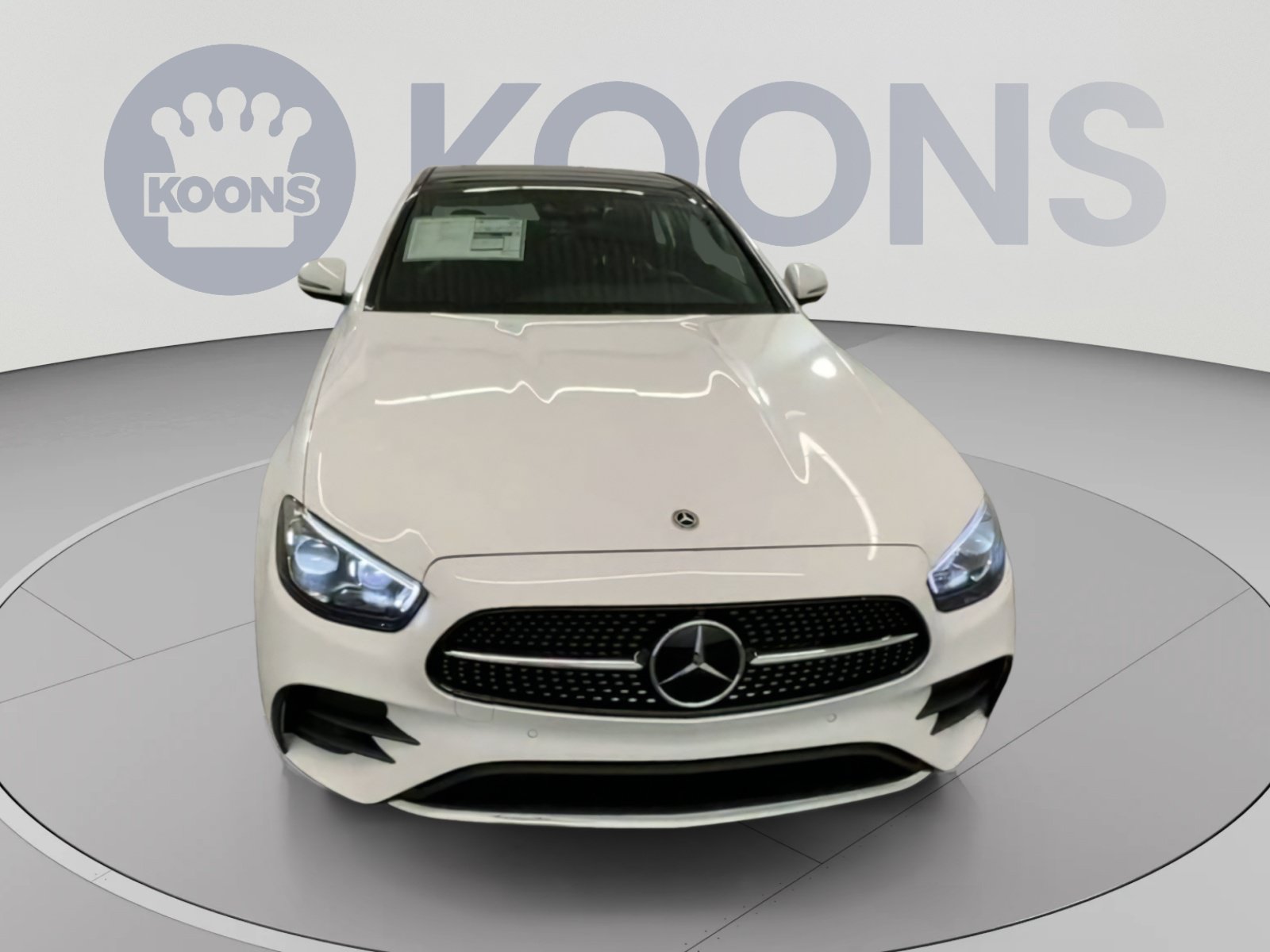 New 2023 Mercedes-Benz E 450 4MATIC Sedan image 4