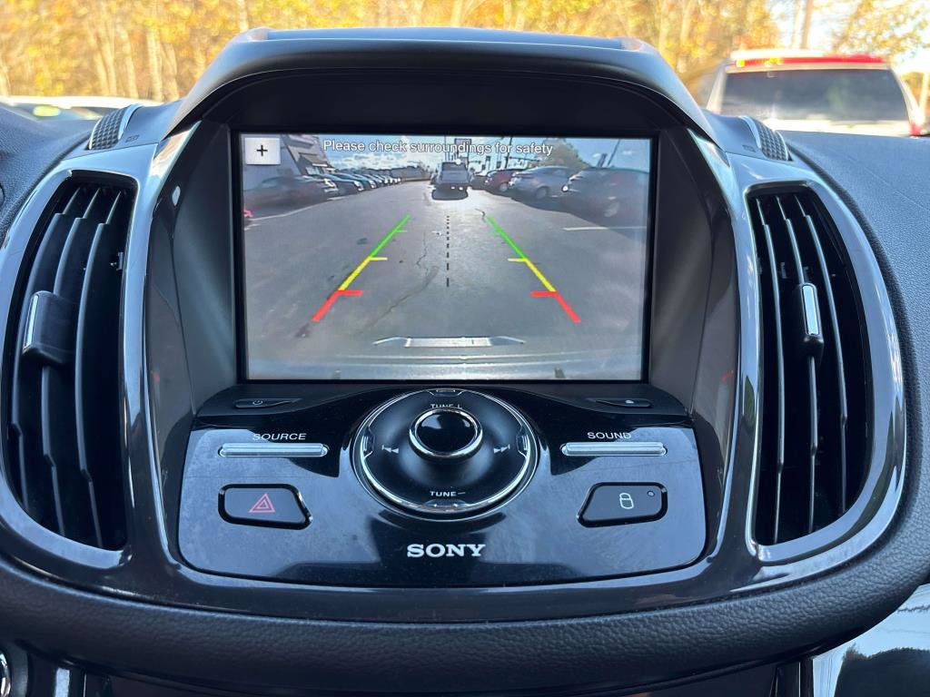 Used 2016 Ford Escape Titanium image 23