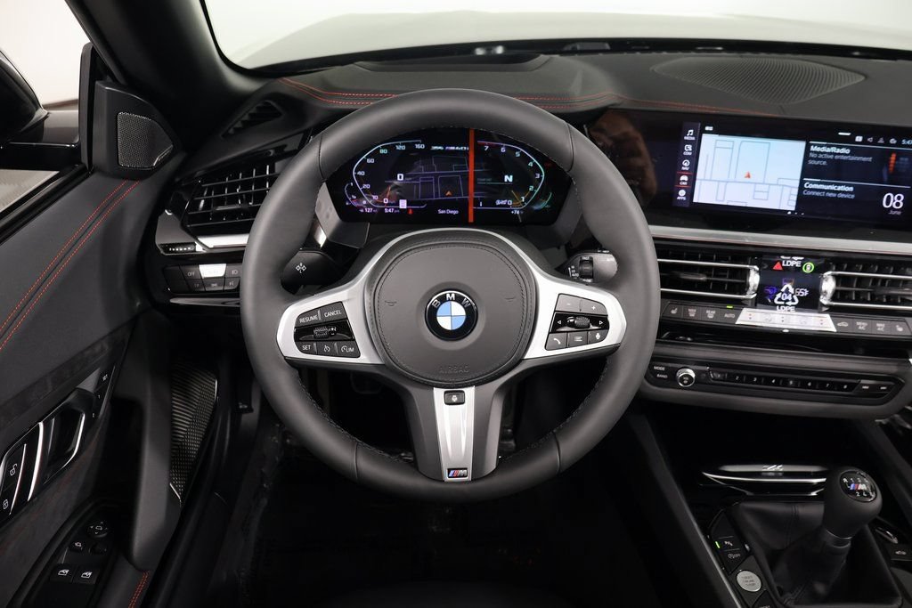 New 2026 BMW Z4 M40i RWD image 4