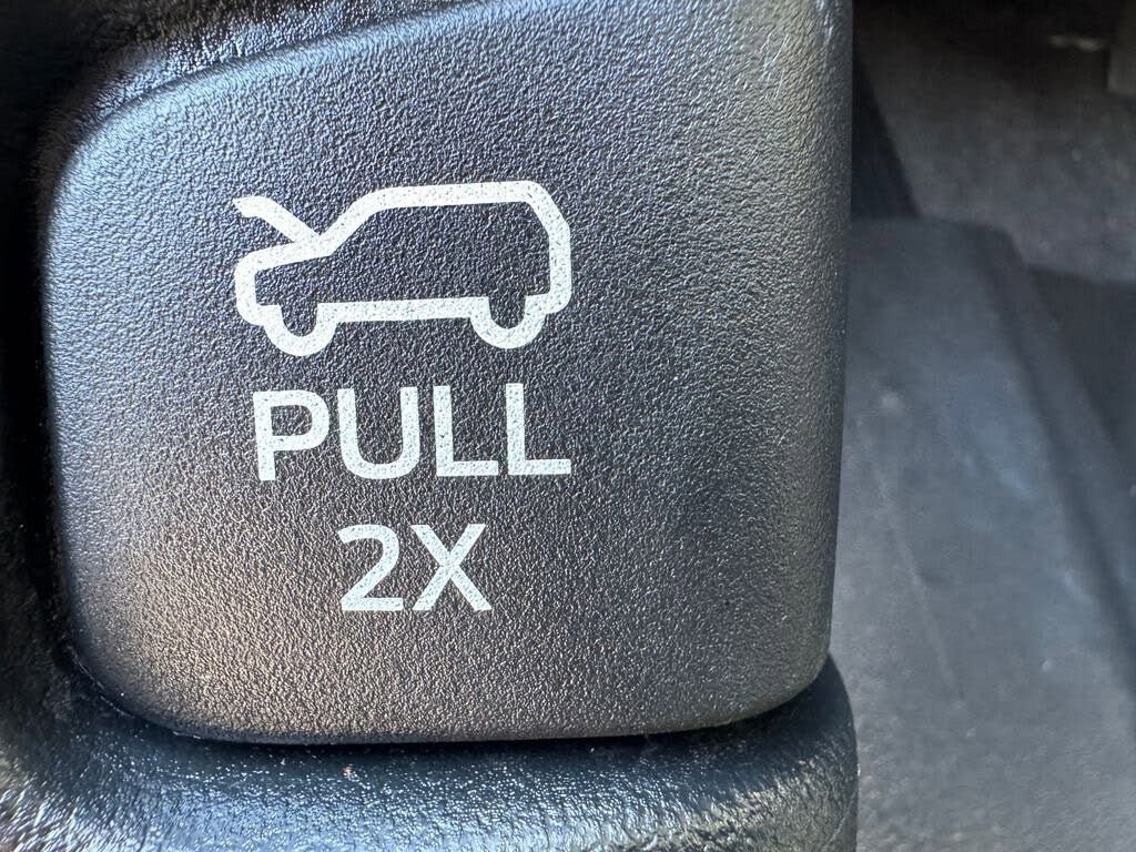 Used 2021 Ford Explorer ST w/ ST Street Pack image 20